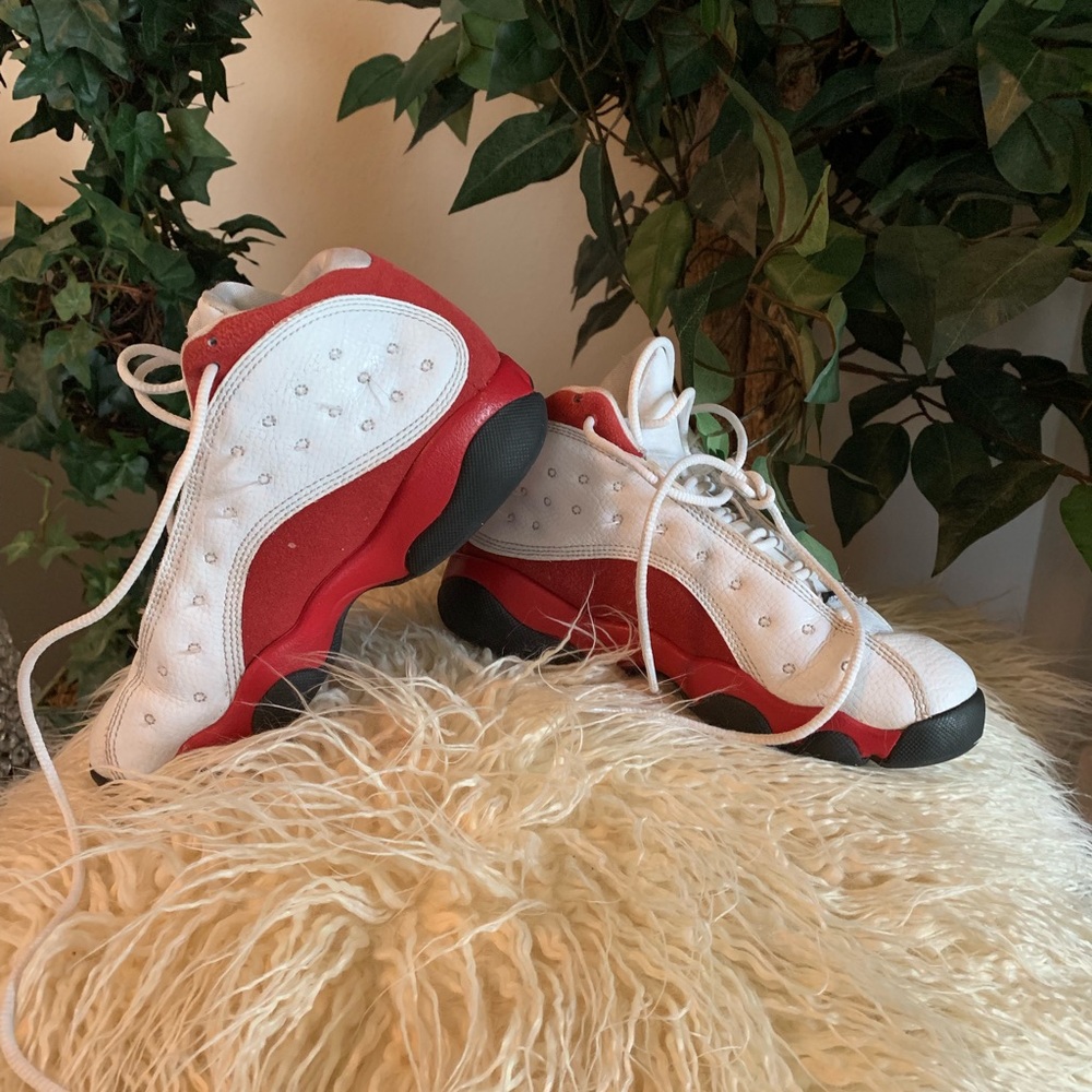 Jordan Retro 13 Basketball Boy's Shoes Size